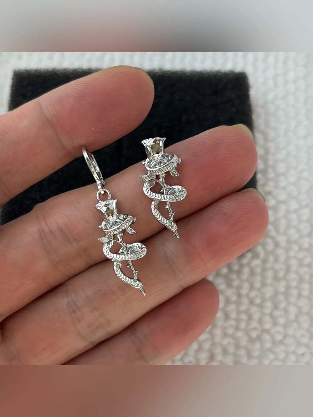 Snake Rose Flower Dangle Drop Earrings for Men Women Streetwear Punk Hip Hop